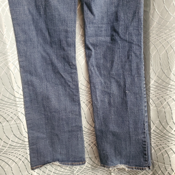 FINAL $❗GONE SOON • BITTEN Sarah Jessica Parker Jeans 2. WAS $45. - Picture 10 of 16